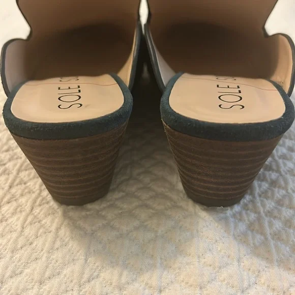 Sole Society slides - Picture 6 of 7